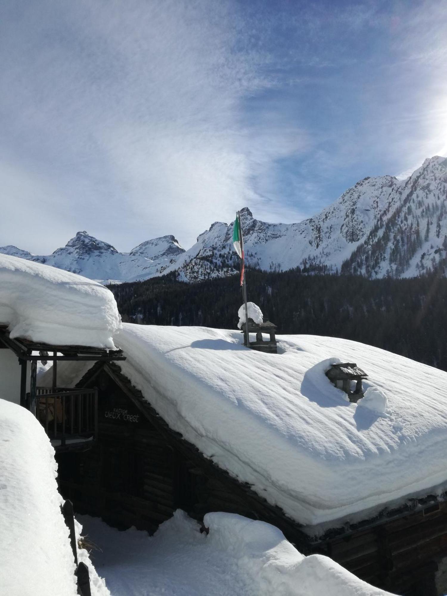 Rifugio Vieux Crest Hotel Champoluc Buitenkant foto